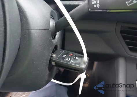 2019 Volkswagen Jetta 1.4T R-Line/1.4T S/1.4T Se from USA, damaged, VIN 3VWC57BU8KM046650